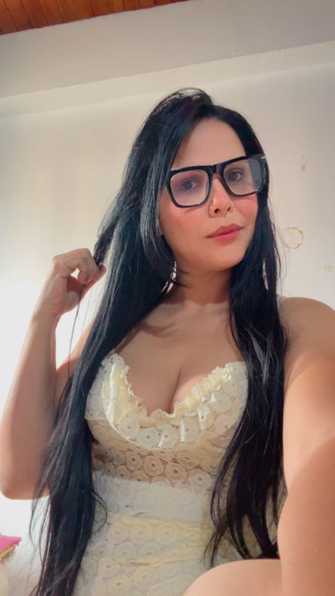 Jul, an adult member from Venezuela, with a warm smile